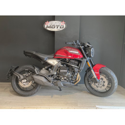 MOTO MORINI 650 SEIEMMEZZO...